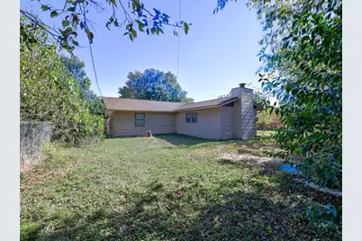 103 Lackey, Florence, TX 76527 - Photo 10