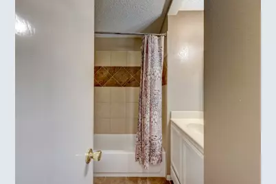 103 Lackey, Florence, TX 76527 - Photo 22