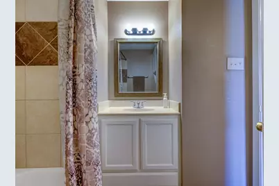 103 Lackey, Florence, TX 76527 - Photo 24