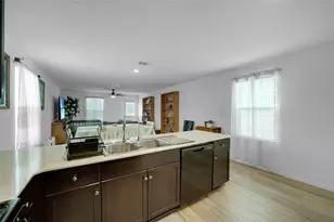 36 Trinity Cir, Lockhart, TX 78644 - Photo 14