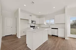 12432 Ostrich Trl, Manor, TX 78653 - Photo 14