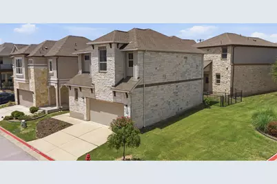 2105 Town Centre Drive #40, Round Rock, TX 78664 - Photo 4