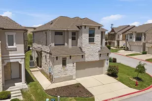 2105 Town Centre Dr, Round Rock, TX 78664 - Photo 2