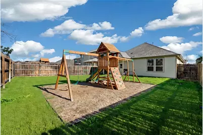 612 Reinhardt Boulevard, Georgetown, TX 78626 - Photo 10