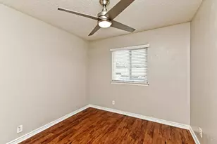 2401 Manor Rd, Austin, TX 78722 - Photo 26