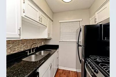2401 Manor Road #120, Austin, TX 78722 - Photo 20