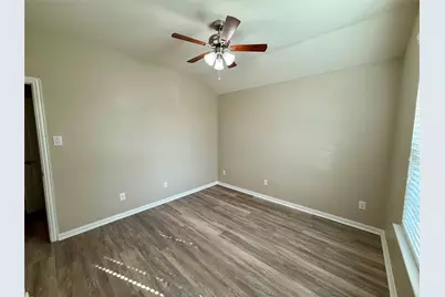 4512 Chestnut Meadows Bend, Georgetown, TX 78626 - Photo 10