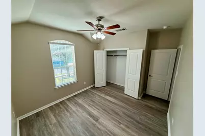 4512 Chestnut Meadows Bend, Georgetown, TX 78626 - Photo 8