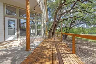 1120 Meadow Ridge Dr, Dripping Springs, TX 78620 - Photo 30