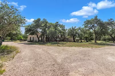 1120 Meadow Ridge Drive, Dripping Springs, TX 78620 - Photo 4