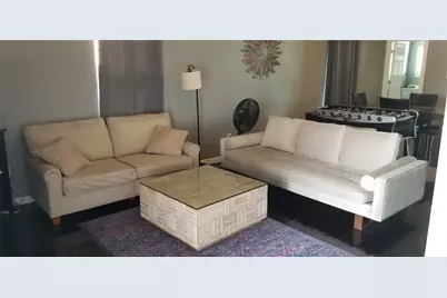 407 S Main Street, Taylor, TX 76574 - Photo 2