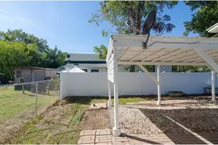 619 Talbot St, Taylor, TX 76574 - Photo 16