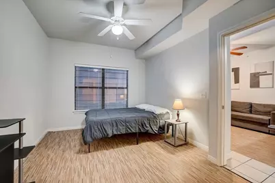 2515 Pearl #408, Austin, TX 78705 - Photo 2