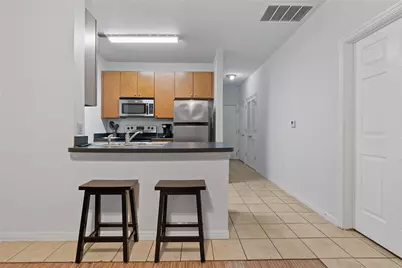2515 Pearl #408, Austin, TX 78705 - Photo 18