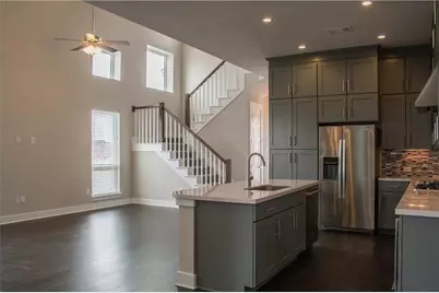 1013 Banyon Street, Austin, TX 78757 - Photo 4