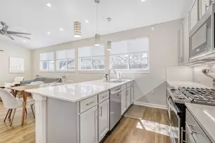 6800 Menchaca Rd, Austin, TX 78745 - Photo 16