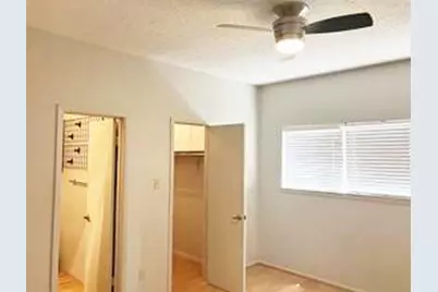 806 W 24th Street #201, Austin, TX 78705 - Photo 10