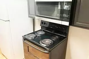 806 W 24th St, Austin, TX 78705 - Photo 6