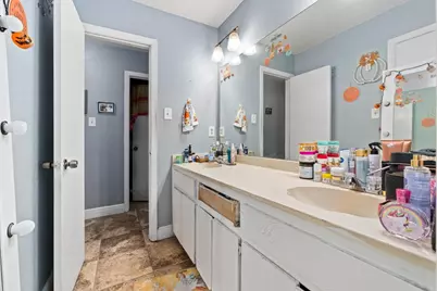 8203 Colony Loop Drive, Austin, TX 78724 - Photo 6