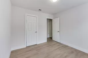 1108 Vasquez St, Austin, TX 78741 - Photo 24