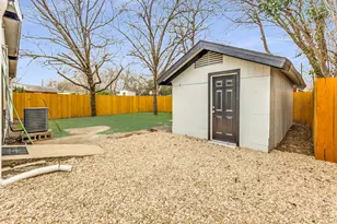1108 Vasquez St, Austin, TX 78741 - Photo 28