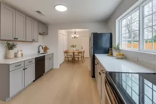 1108 Vasquez St, Austin, TX 78741 - Photo 2