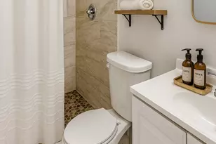 1108 Vasquez St, Austin, TX 78741 - Photo 8