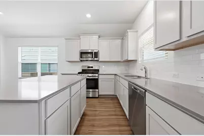 388 Barcelona, Kyle, TX 78640 - Photo 12