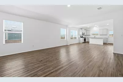 388 Barcelona, Kyle, TX 78640 - Photo 6