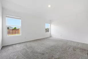 388 Barcelona, Kyle, TX 78640 - Photo 14