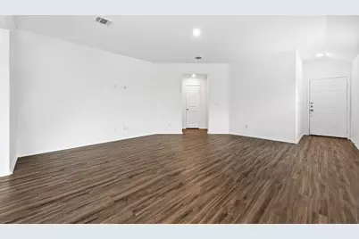 388 Barcelona, Kyle, TX 78640 - Photo 8