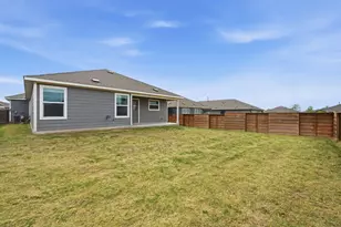 388 Barcelona, Kyle, TX 78640 - Photo 24