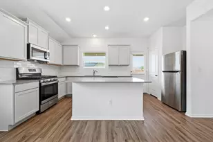 388 Barcelona, Kyle, TX 78640 - Photo 10