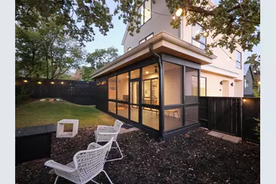 1200 Greenwood Avenue, Austin, TX 78721 - Photo 2