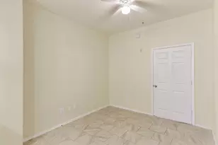 420 N Pleasant Valley Rd, Austin, TX 78702 - Photo 20