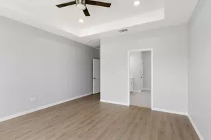 1136 Country Road 484 Rd, Elgin, TX 78621 - Photo 18