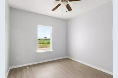 1136 Country Road 484 Road, Elgin, TX 78621 - Photo 24