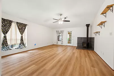 501 Meadow Drive, Rockdale, TX 76567 - Photo 4