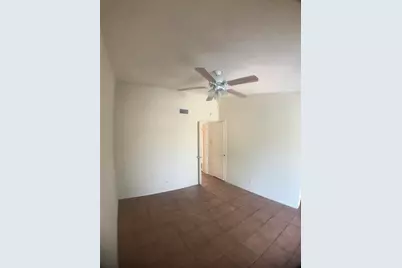 2610 Salado Street #213, Austin, TX 78705 - Photo 6