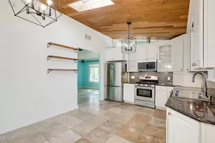 2404 Barton Skyway, Austin, TX 78704 - Photo 8