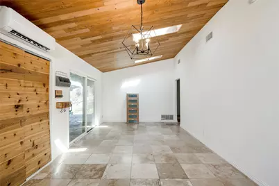 2404 Barton Skyway, Austin, TX 78704 - Photo 4