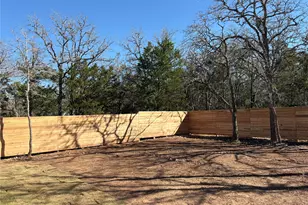 211 Big Bow, Smithville, TX 78957 - Photo 12