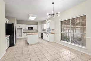 5916 Rickerhill Ln, Austin, TX 78739 - Photo 12