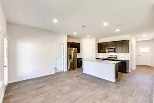 237 Sky Meadows Cir, San Marcos, TX 78666 - Photo 10