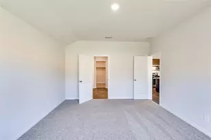 237 Sky Meadows Cir, San Marcos, TX 78666 - Photo 18