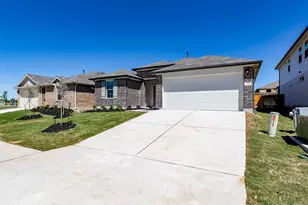 237 Sky Meadows Cir, San Marcos, TX 78666 - Photo 2