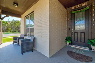 1661 Cardinal Ln, Round Rock, TX 78681 - Photo 2