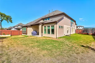 1661 Cardinal Ln, Round Rock, TX 78681 - Photo 34