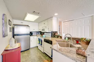 1601 Judy Lynn Dr, Briarcliff, TX 78669 - Photo 14