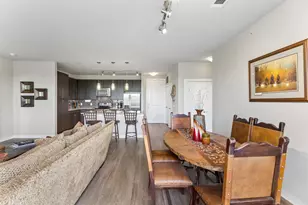 1900 Barton Springs Rd, Austin, TX 78704 - Photo 26
